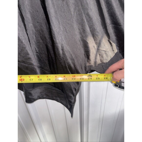 H&M Lux Line Satin Feel 100% Recycled Polyester Black Asymmetrical Blouse XL NWT - Picture 6 of 7